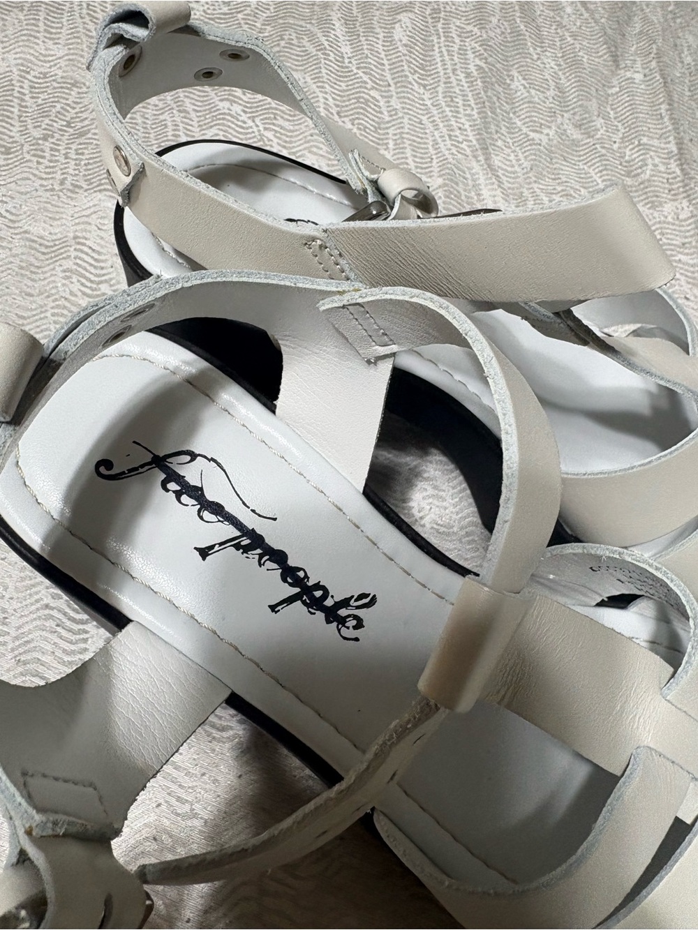 Free People Fishermen Women’s Leather Block Heel Sandals - Size 38 - Picture 5 of 16